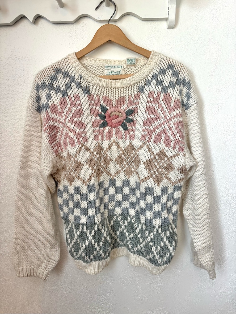 VTG Hand Knit Coastal Grandma Sweater L Chunky Cottagecore Boho Floral Grandpa